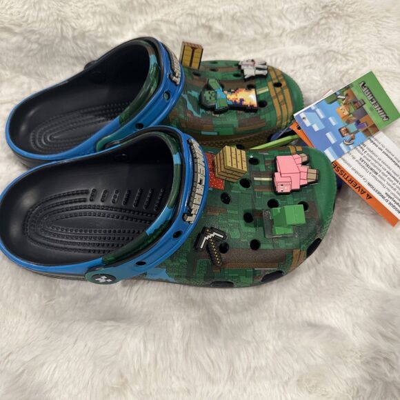 Minecraft Kids' Croc: Meets Adventure!- LIMITED EDITION light up Beach Shoes - Picture 4 of 5